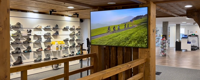 Digital Signage